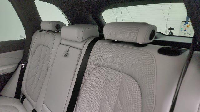 Used 2026 BMW X5 sDrive40i RWD image 46