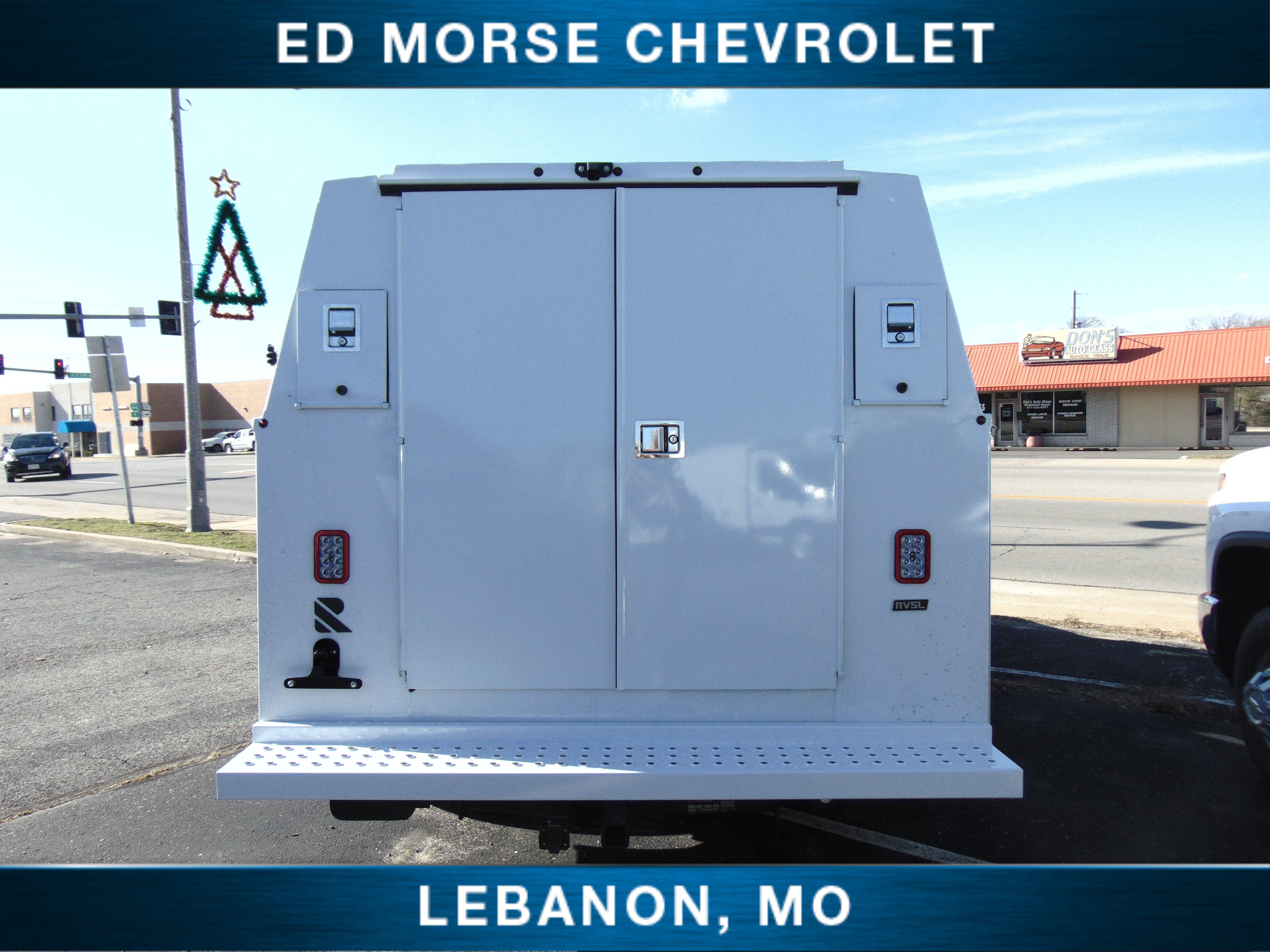 New 2025 Chevrolet Express 3500 w/ Power Convenience Package RWD image 7