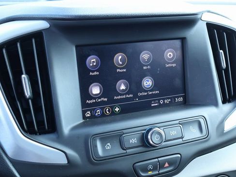 Used 2024 GMC Terrain SLE image 5