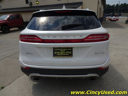 Used 2017 Lincoln MKC Premiere AWD/4WD image 8