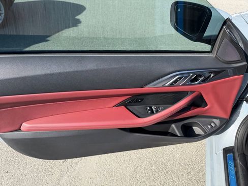 Used 2023 BMW 430i Coupe w/ M Sport Package image 12