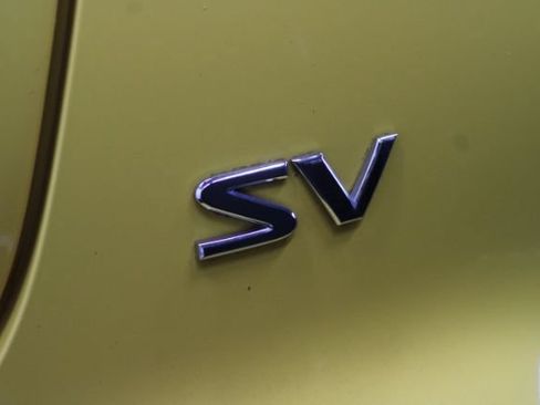 Used 2016 Nissan Juke SV w/ Cold Weather Package FWD image 9