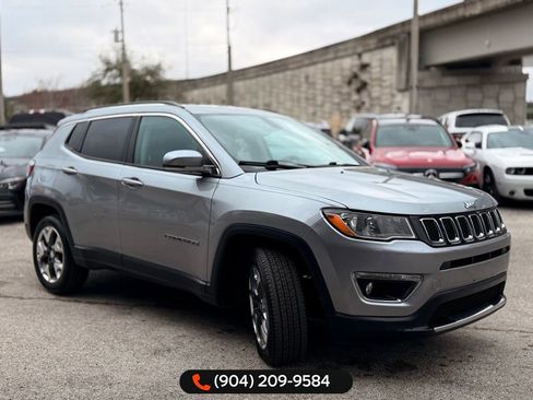 Used 2020 Jeep Compass Limited image 10
