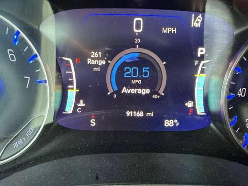 Used 2020 Chrysler Pacifica Touring-L Plus w/ Advanced Safetytec Group FWD image 28