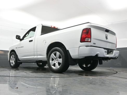Used 2012 RAM 1500 Express RWD image 39