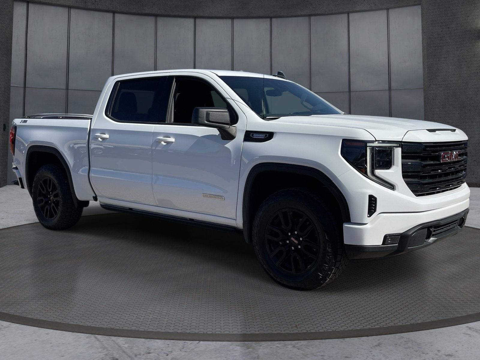 Used 2023 GMC Sierra 1500 Elevation w/ X31 Off-Road Package AWD/4WD image 8