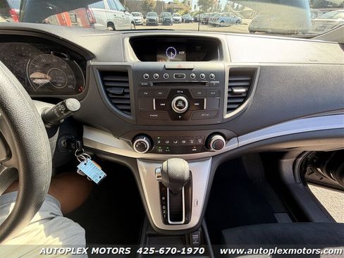 Used 2013 Honda CR-V LX image 16