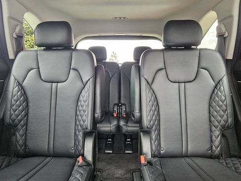 Used 2023 Kia Sorento SX image 25