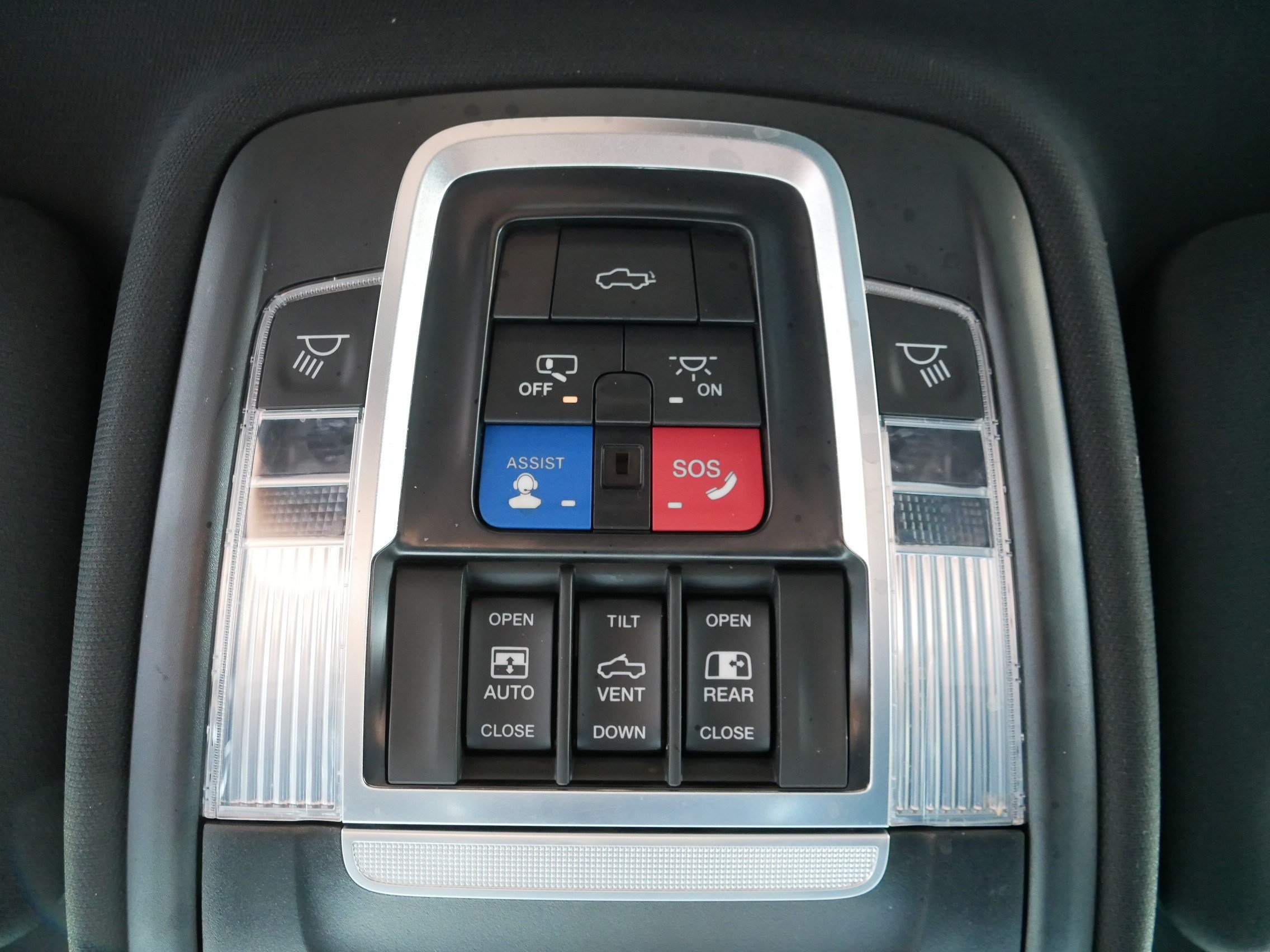 Used 2022 RAM 2500 Laramie AWD/4WD image 33