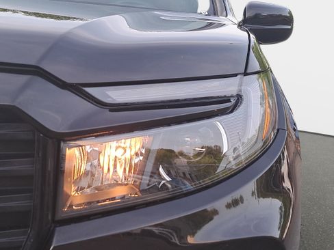 Used 2021 Honda Ridgeline Sport image 28