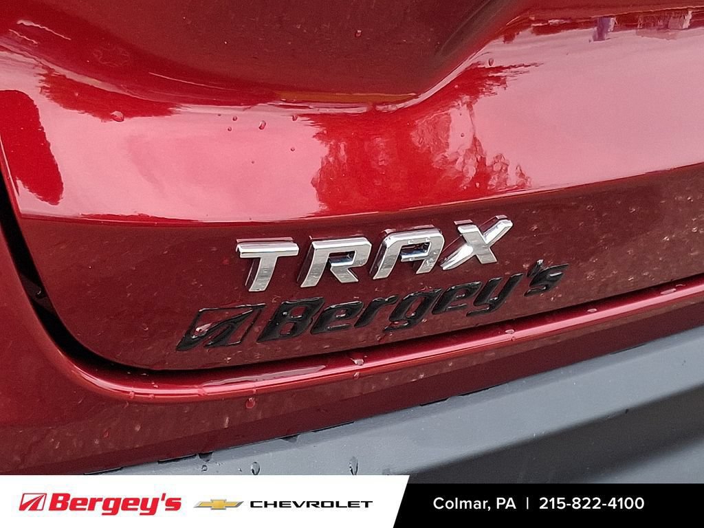 Certified 2024 Chevrolet Trax LT FWD image 31