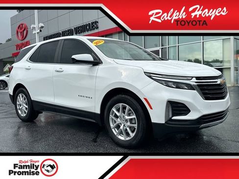 Used 2023 Chevrolet Equinox LT FWD image 1