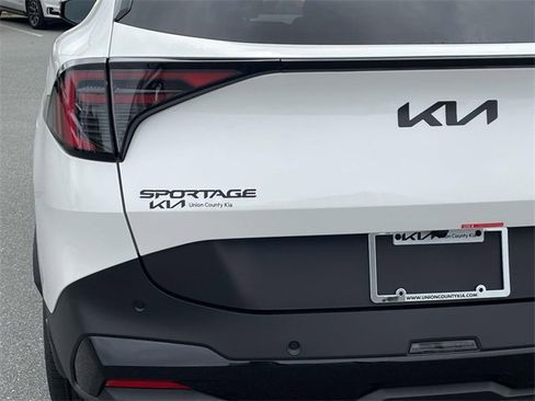 New 2026 Kia Sportage X-Line image 10