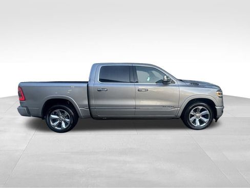 Used 2022 RAM 1500 Limited w/ Body Color Bumper Group image 3