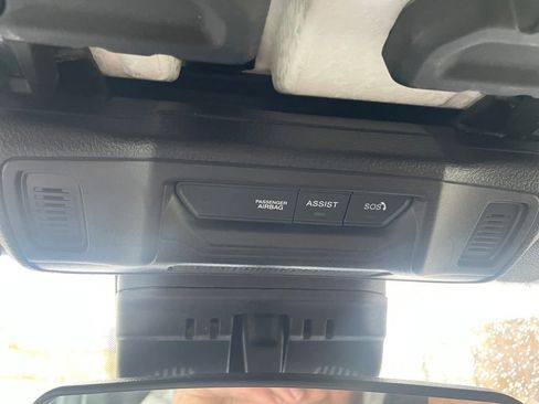 Used 2024 Jeep Wrangler Unlimited Sahara AWD/4WD image 28