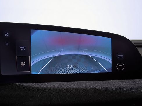 Used 2025 Lucid Air Pure RWD image 31