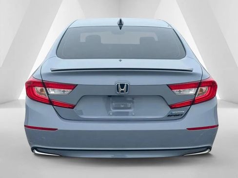 Used 2022 Honda Accord Sport image 6