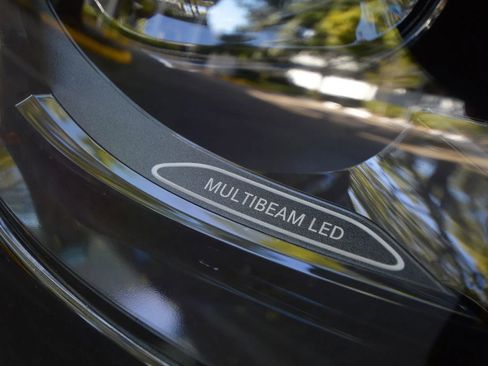 Used 2025 Mercedes-Benz GLE 53 AMG 4MATIC image 25