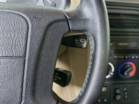 Used 1996 BMW Z3 1.9 image 24