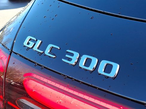 Used 2026 Mercedes-Benz GLC 300 GLC 300 image 23