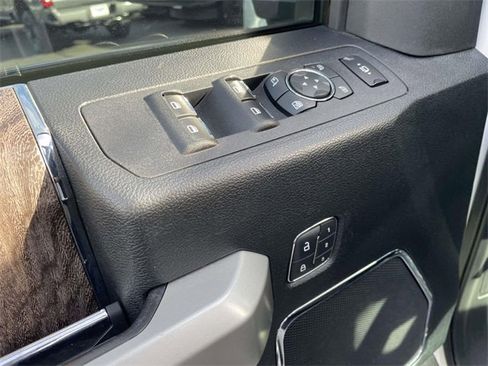 Used 2019 Ford F350 Lariat w/ Lariat Ultimate Package image 14