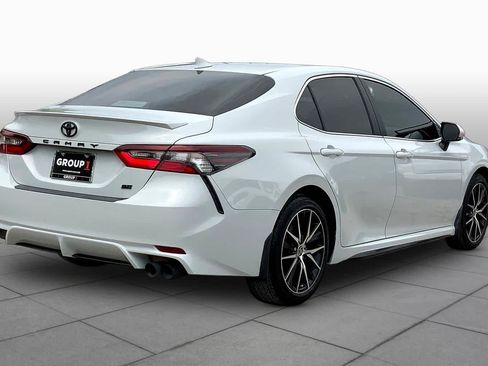 Used 2023 Toyota Camry SE FWD image 13