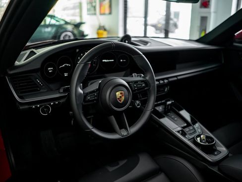 Certified 2024 Porsche 911 Carrera image 15