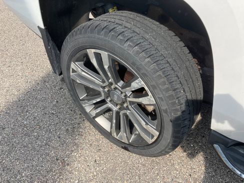 Used 2016 GMC Yukon Denali AWD/4WD image 11