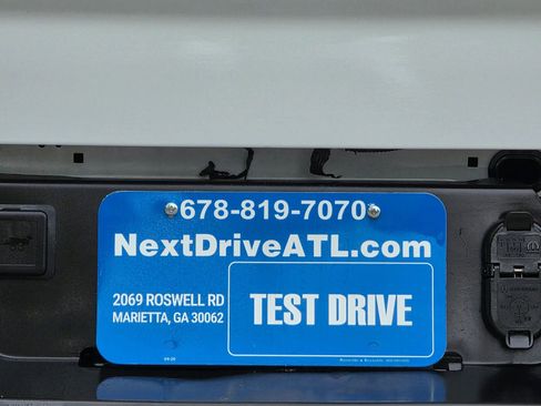 Used 2022 RAM 3500 Laramie image 43