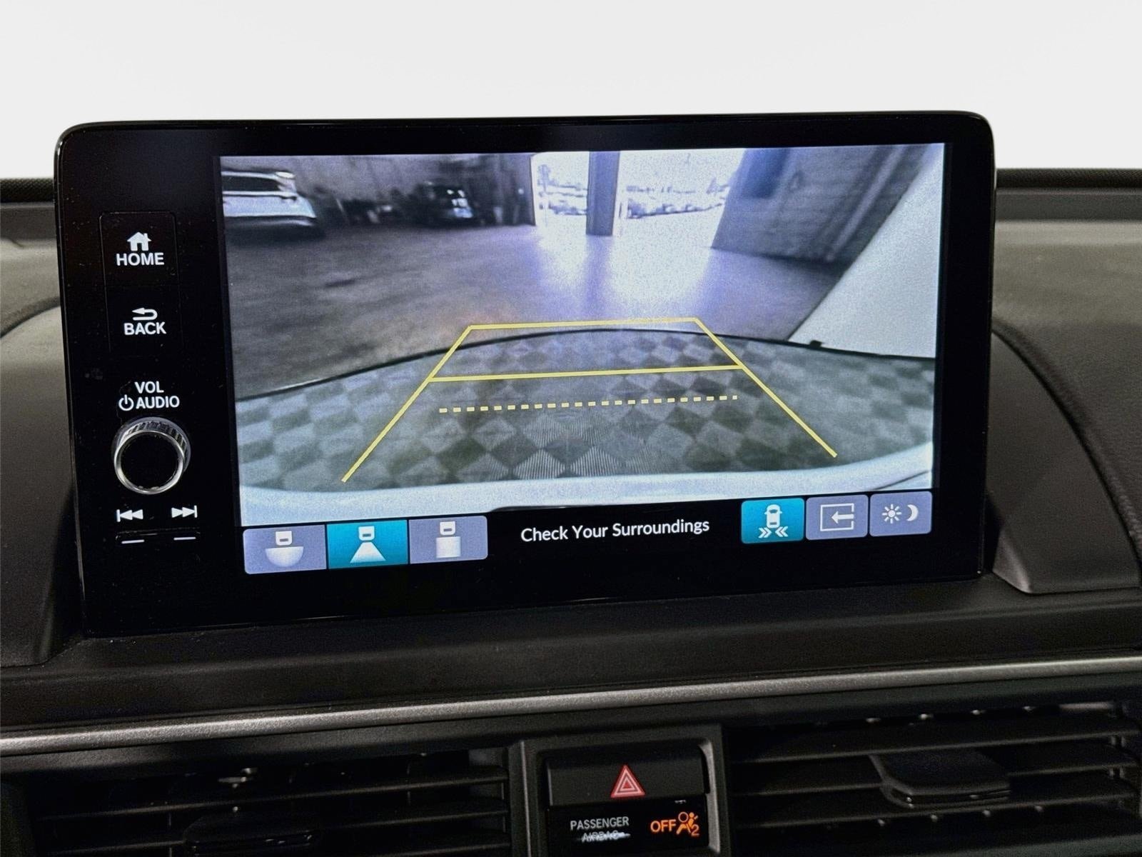 Used 2023 Honda Pilot Touring image 17