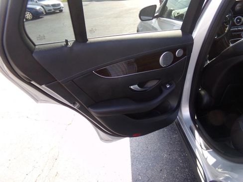 Used 2016 Mercedes-Benz GLC 300 image 20