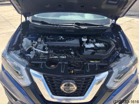 Used 2020 Nissan Rogue SV FWD image 10