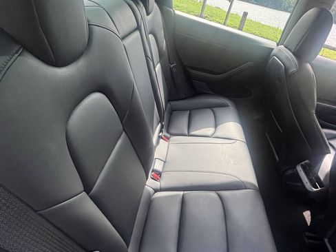 Used 2022 Tesla Model 3 RWD image 18