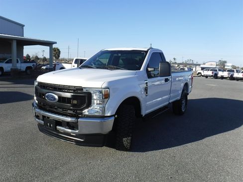 Used 2021 Ford F250 XL w/ Power Equipment Group image 19