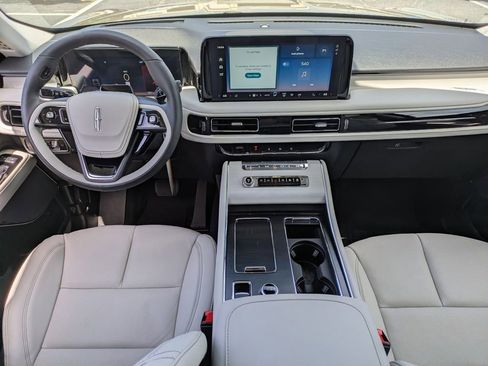New 2026 Lincoln Aviator Reserve RWD image 18