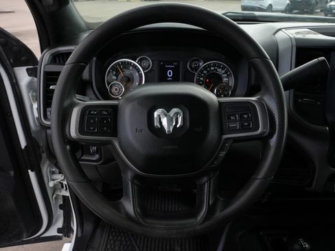 Used 2022 RAM 5500 Tradesman AWD/4WD image 5