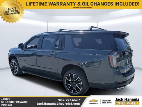 New 2026 Chevrolet Suburban RST w/ Comfort Package AWD/4WD image 5