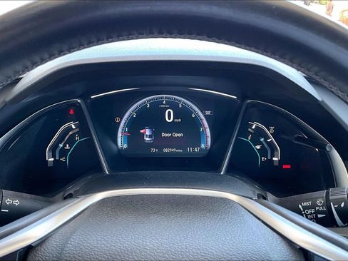 Used 2018 Honda Civic EX-T image 9