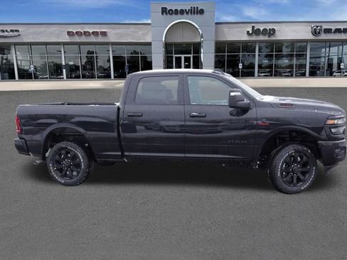 New 2026 RAM 3500 Big Horn AWD/4WD image 3