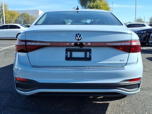 New 2026 Volkswagen Jetta SE FWD image 3