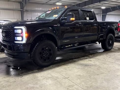 Used 2025 Ford F250 Lariat w/ Lariat Ultimate Package AWD/4WD image 1