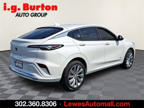 New 2025 Buick Envista Avenir image 4