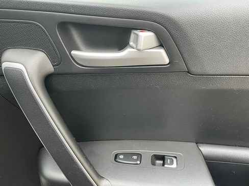 Used 2018 Kia Sportage LX image 14