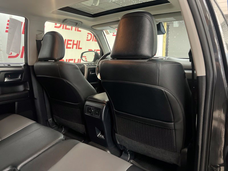 Used 2024 Toyota 4Runner SR5 Premium w/ Moonroof Package AWD/4WD image 11