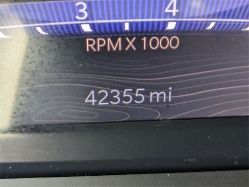 Used 2023 Jeep Grand Cherokee L Limited image 29