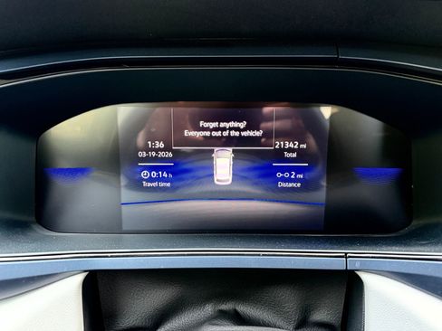 Used 2024 Volkswagen Taos SE image 25