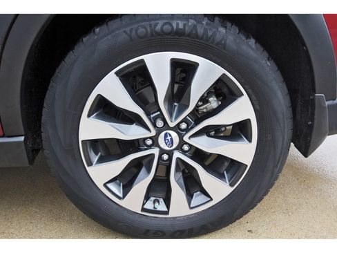 Used 2025 Subaru Outback Touring XT AWD/4WD image 29
