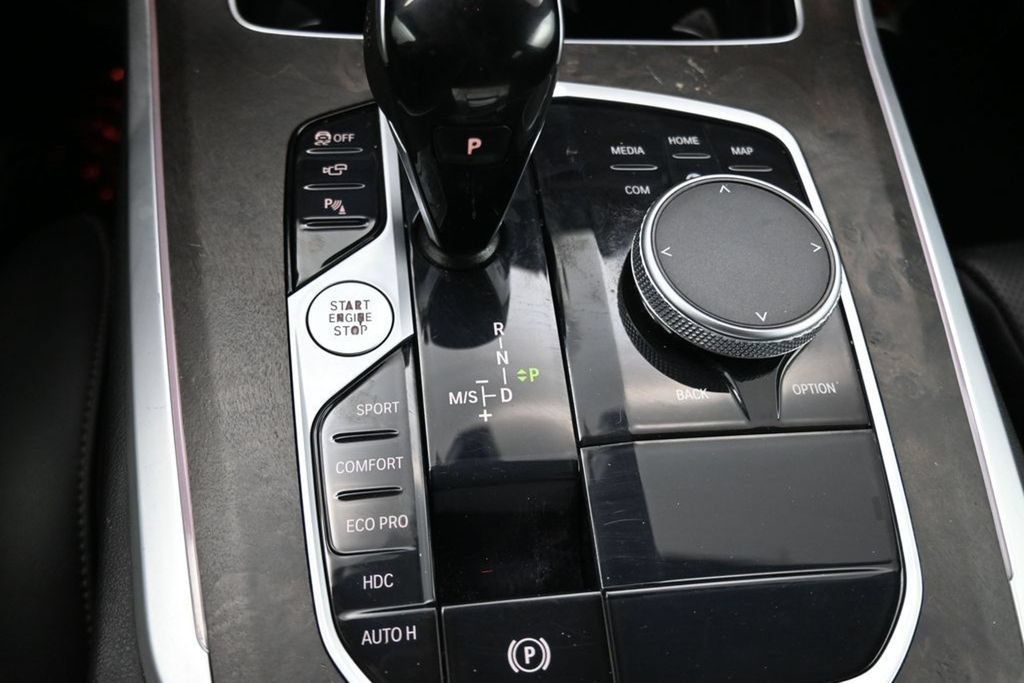 Used 2023 BMW X5 xDrive40i AWD/4WD image 19