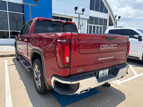 Used 2024 GMC Sierra 1500 SLT AWD/4WD image 8