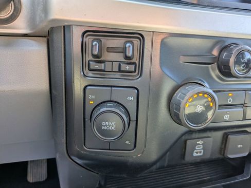 Used 2024 Ford F350 XLT image 17